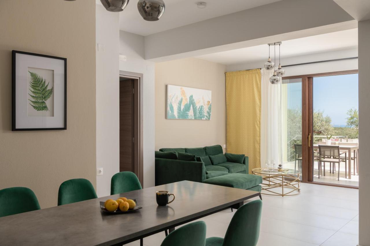 Mela Luxury Apartments Maroulás Esterno foto
